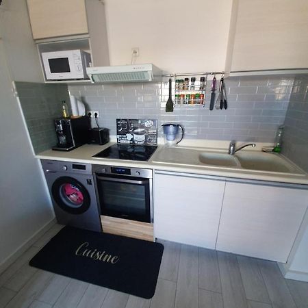 Appartement Cosy Proche De L'Aeroport T R A N S F E R T Sur Demande Saint-Denis Kültér fotó